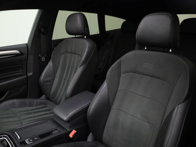 Volkswagen Arteon Shooting Brake 1.4TSIeHybrid 160kW/218PK R Line DSG · Panoramadak · Trekhaak · Apple Carplay/Android Auto · Camera ·