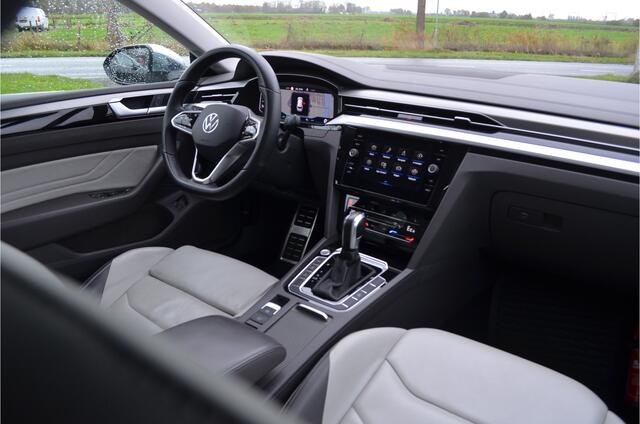 Volkswagen Arteon Shooting Brake 1.4 TSI eHybrid Panodak Trekh. Adaptieve onderstel. Adap.Cruise. Stuur en Stoelv. 360 Camera