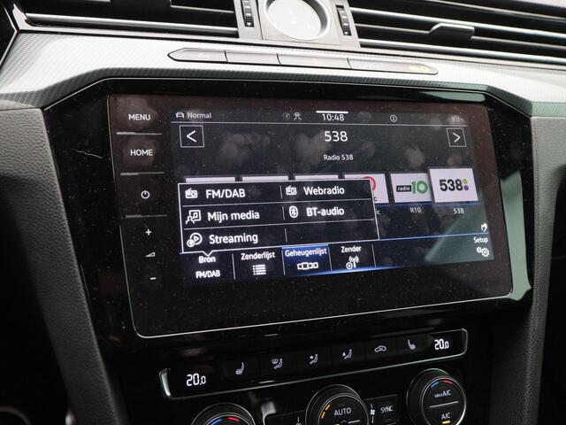 Volkswagen Arteon 2.0 TSi 190 Pk Automaat R-Line Business | Trekhaak | Camera | Stoelverwarming | CarPlay | Adaptieve Cruise | 19 Inch | 121.356 Km!!