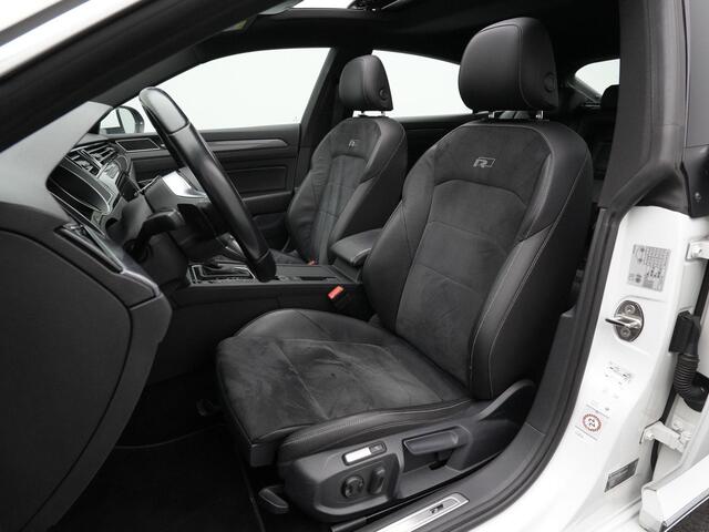 Volkswagen Arteon 2.0 TSI 272 pk DSG 4Motion Business R / R-Line | Panoramadak | Trekhaak | Adaptief onderstel | Leder/alcantara