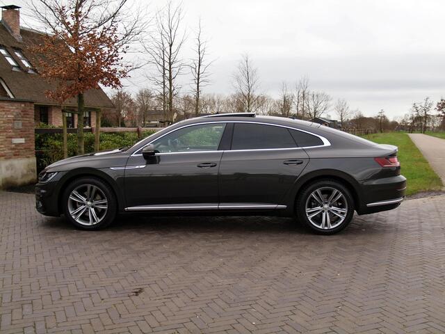 Volkswagen Arteon 2.0 TSI Business R Exclusive Elektrisch glazen Panorama-dak | 2X R-Line | Virtual Cockpit | Camera | Apple Carplay |