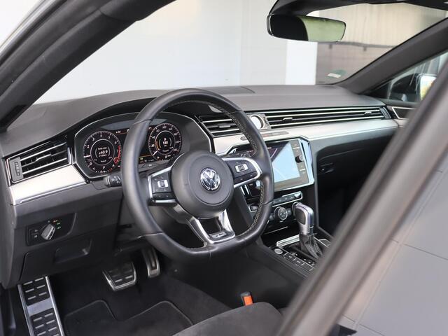 Volkswagen Arteon 1.5 TSI R Line | Panorama dak | stoelverwarming | 19 inch | Full LED |