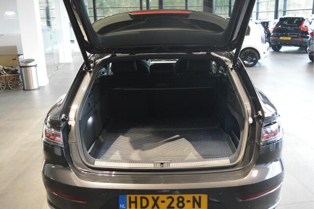 Volkswagen Arteon Shooting Brake 1.4 TSI eHybrid 3X R-LINE head up leer trekhaak !!