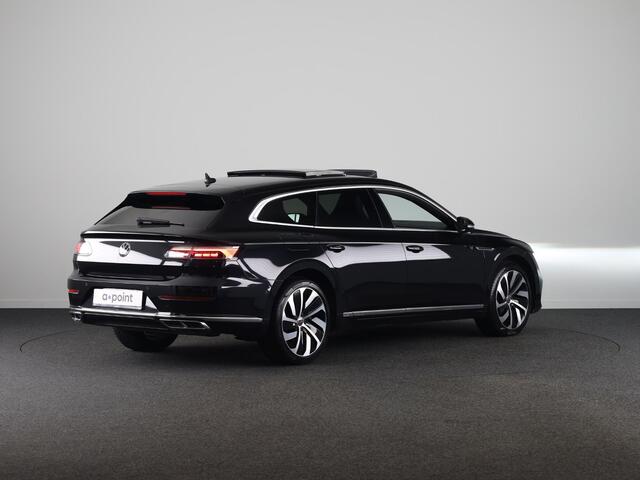 Volkswagen Arteon 1.4 TSI eHybrid R-Line Business 218 pk Automaat (DSG) | Navigatie | Panoramadak | Trekhaak (wegklapbaar) | Parkeersensoren (Park assist) | Rondomzicht camera | Lederen bekleding | Stoelverwarming v/a | R-Line |