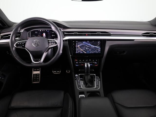 Volkswagen Arteon 1.4 TSI eHybrid R-Line Business 218 pk Automaat (DSG) | Navigatie | Panoramadak | Trekhaak (wegklapbaar) | Parkeersensoren (Park assist) | Rondomzicht camera | Lederen bekleding | Stoelverwarming v/a | R-Line |