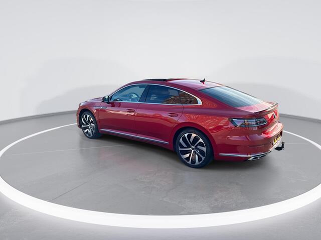 Volkswagen Arteon 1.4 TSI eHybrid 218pk DSG R-Line Business+ · Leder · Panoramadak · Camera · Stoelverwarming · Elektrische Trekhaak · Apple/Android Car Play · Stuurwiel verwarmd ·