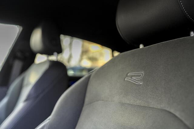 Volkswagen Arteon 2.0 TDI R-Line Business+ IQ Light | Elek Trekhaak | Navigatie | Camera | Dsg