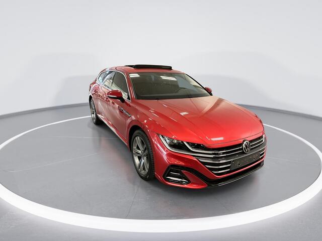 Volkswagen Arteon Shooting Brake 1.4 TSI 218pk DSG eHybrid R-Line Business+ · Panoramadak · Camera · Wegklapbare Trekhaak · Head-Up · Stoelverwarming · Achterbank Verwarming · 18'' Inch ·
