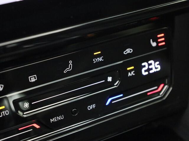 Volkswagen Arteon Shooting Brake 1.4TSIeHybrid 160kW/218PK R-Line DSG · Panoramadak · Trekhaak · Camera · Apple/Android Car Play ·