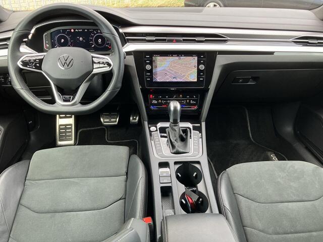 Volkswagen Arteon Shooting Brake 1.4 TSI PHEV 218PK R-Line Business DSG · Panoramadak · Camera · Stoel, Stuur & achterbank verwarmd · Apple/Android Car Play · Garantie t/m 11-08-2027 of 100.000km