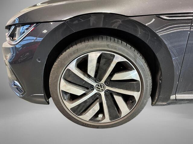 Volkswagen Arteon Shooting Brake 1.4 TSI 218pk DSG eHybrid R-Line Business+ · Panoramadak · Leder · 360 Camera · Wegklapbare Trekhaak · Apple/Android Car Play · Navigatie · 19'' Inch · Dodehoeksensor · Elektrische stoelverstelling ·