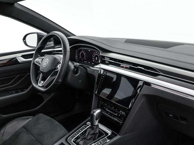 Volkswagen Arteon Shooting Break 1.4 TSI 218pk DSG eHybrid R-Line Business · Panoramadak · 360 Camera · Apple/Android Car Play · Stoel-& Stuurverwarming · 19'' Inch ·