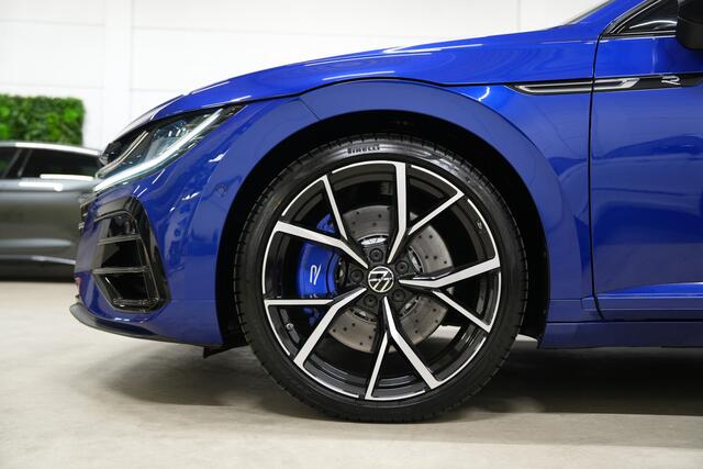 Volkswagen Arteon Shooting Brake 2.0 TSI R 320PK * Pano - Kuipstoelen - Trekhaak - 360° Cam - 20" - Harman Kardon *