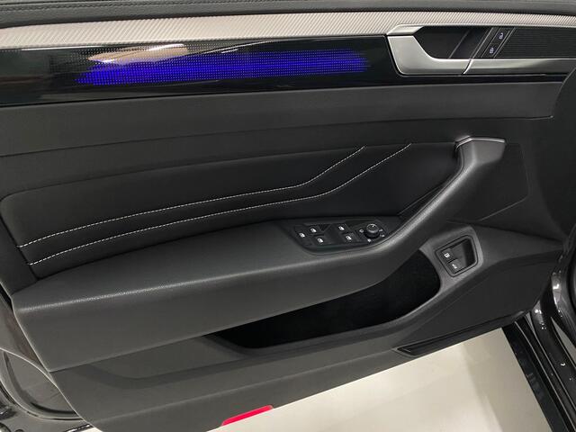 Volkswagen Arteon Shooting Brake 1.4 TSI eHybrid R-Line Camera Pano Trekhaak ACC Leer Memory 19inch IQlight Matrix Led