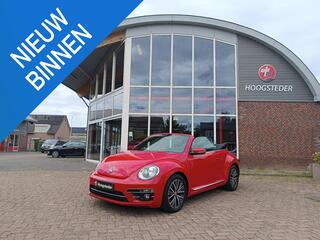 volkswagen-beetle-(new)-cabriolet-1