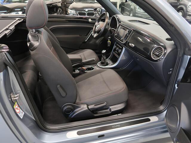 Volkswagen BEETLE (NEW) Cabriolet 1.2 TSI Sound Airco-ecc Navigatie App connect Bluetooth Stoelverwarming Boekjes Sportvelgen 17 inch Parkeersensoren Windscherm 2e Eigenares Nieuwstaat