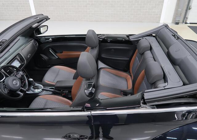 Volkswagen BEETLE (NEW) Cabriolet 1.2 TSI Allstar Navigatie Camera Automaat DSG App connect Boekjes aanwezig Stoelverwarming Windscherm 17 inch Sportvelgen Zeer nette auto Cruise control