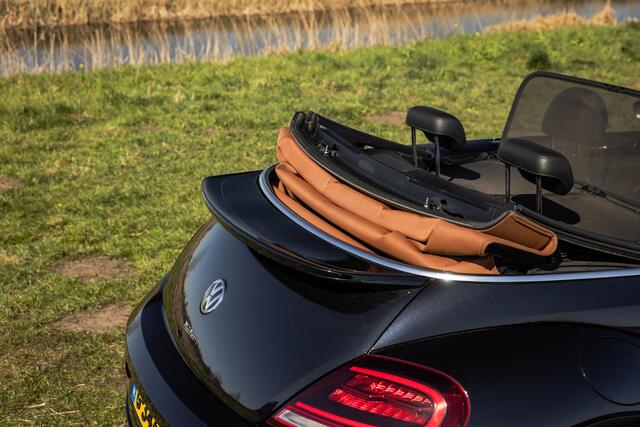 Volkswagen BEETLE (NEW) 2.0 TSI 220PK BMT DSG 2018 Karmann fender