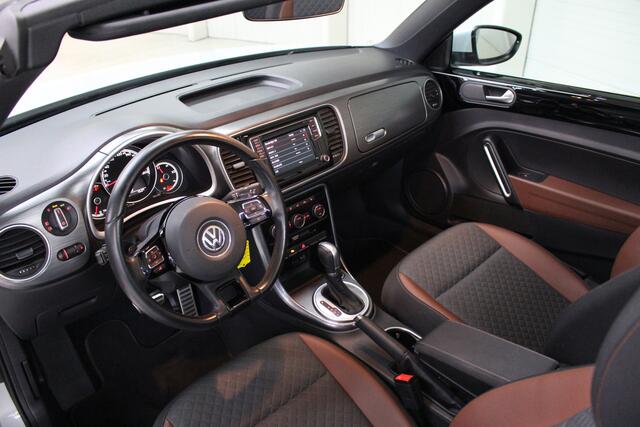 Volkswagen BEETLE (NEW) Cabriolet 1.2 TSI Allstar DSG Automaat Climate Control | Navigatie | Parkeercamera | Cruise Control