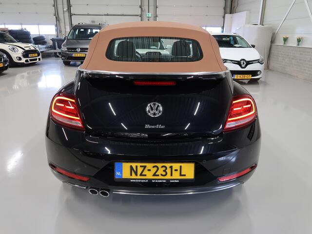 Volkswagen BEETLE (NEW) Cabriolet 1.4 TSI Karmann Automaat Leer/Alcantara Navigatie Trekhaak Xenon LED 2e Eigenaar NL-auto NAP 18 inch Disc Nieuwstaat Boekjes aanwezig App connect extra meters