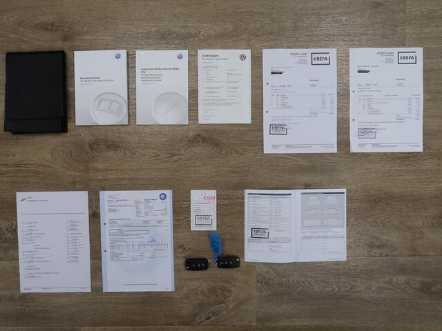 Volkswagen BEETLE (NEW) 1.4 TSI Denim Sportstoelen Xenon Automaat Fender App connect LED PDC Navigatie 18 inch Windscherm 1e Eigenaar Extra meters Afdekhoes Nieuwstaat Lage km.stand