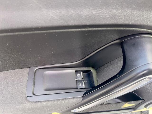 Volkswagen BEETLE (NEW) 1.2 TSI Exclusive Series