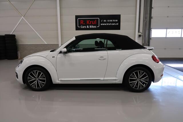 Volkswagen BEETLE (NEW) Cabriolet 1.2 TSI Allstar Airco-ecc Navigatie Camera Stoelverwarming App connect Nieuwstaat Half Leer Boekjes aanwezig Bluetooth Cruise control PDC