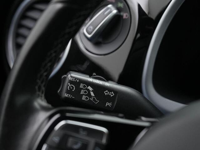 Volkswagen BEETLE (NEW) Cabriolet 1.4 TSI 150 pk DSG Design | Leder | Achteruitrijcamera | Stoelverwarming | Navigatie