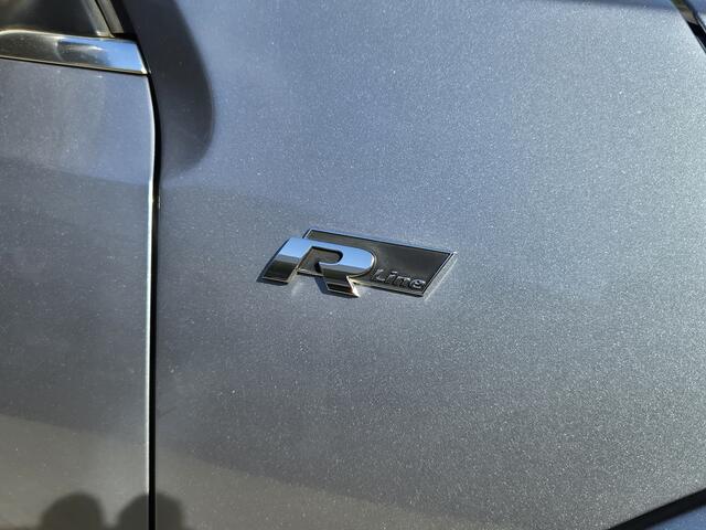Volkswagen BEETLE (NEW) 2.0 TSI R-Line 221PK Unieke uitvoering, Navi, Climate Control, Dubbele Uitlaat,