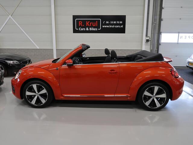 Volkswagen BEETLE (NEW) Cabriolet 1.2 TSI Sound Navigatie Stoelverwarming Cruise control Dealeronderhouden App connect Extra klokjes 18 inch Twister velgen Habanero Orange metallic Zeer nette staat