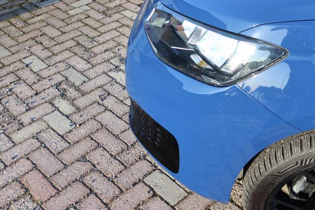 Volkswagen CADDY Cargo 2.0 TDI Comfort DSG Automaat, Apple Carplay, Armsteun, Verdiept Tussenschot, Ventilatierooster,