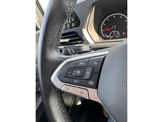 Volkswagen CADDY 1.5 TSI | 6.000 km | Automaat | Trekhaak | Navi