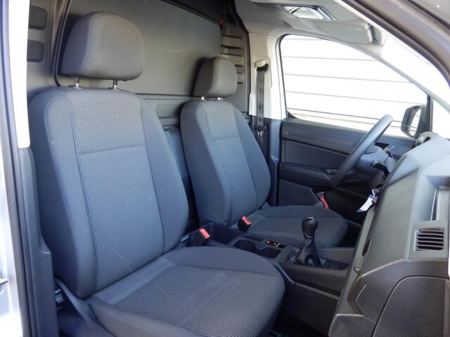 Volkswagen CADDY 2.0 TDI Comfort | Trekhaak | Laadruimte afwerking | Clima |