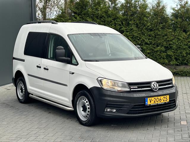 Volkswagen CADDY 2.0 TDI 123 PK / L1H1 / 4x4 / 4Motion / 1e EIG. / ACHTERKLEP / TREKHAAK / INRICHTING / AIRCO / CRUISE / NAVI / APPLE CARPLAY