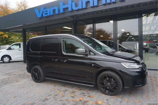 Volkswagen CADDY 2.0TDI 122PK DSG AUT Black Edition BPM VRIJ!! Apple Carplay, Camera, LED, 18" Velgen, Trekhaak C01