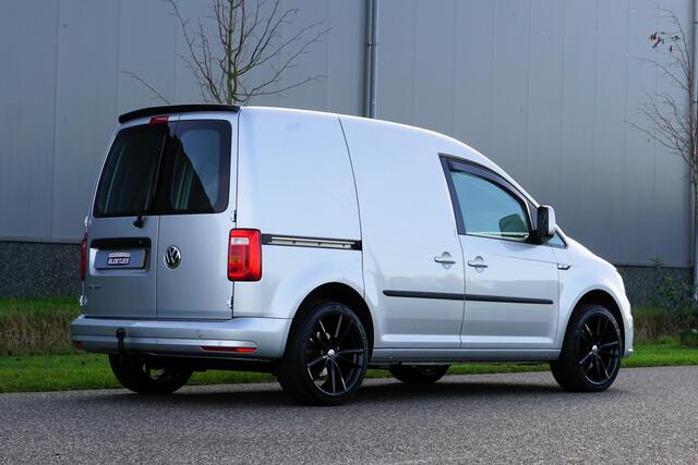 Volkswagen CADDY 2.0 TDI L1H1 BMT Highline in Topstaat |EURO6 |BPM vrij |Liefhebbersauto |Airco |Cruise |Trekhaak |2 sets velgen |Met historie |Schuifdeur |Parkeersensoren