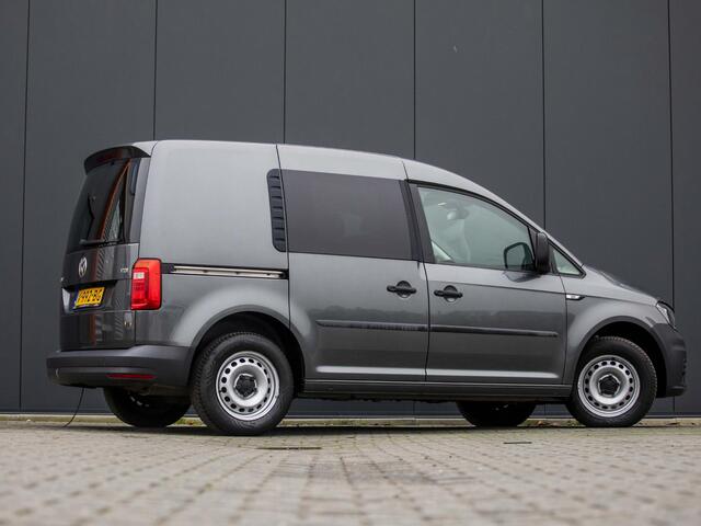 Volkswagen CADDY 1.6 TDI L1H1 Comfortline verhoogde laadvloer met lades.