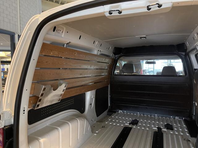 Volkswagen CADDY 1.4 TGI L2H1 EcoFuel CNG Maxi Easyline / vaste prijs rijklaar ¤ 7.950 ex btw / lease vanaf ¤ / geen airco / cruise control / ramen rondom / schuifdeur rechts