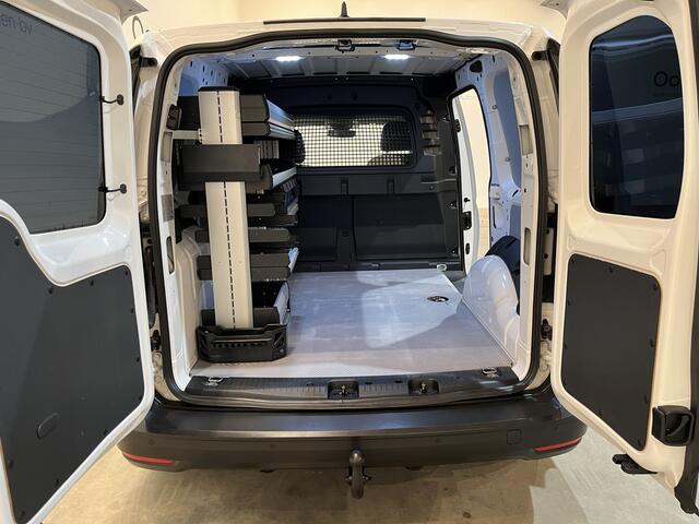 Volkswagen CADDY Cargo 2.0 TDI Comfort 123 PK Automaat / Servicebus / Sortimo Inrichting / Euro 6 / Airco / Cruise Control / Trekhaak / PDC / 59.000 KM !!