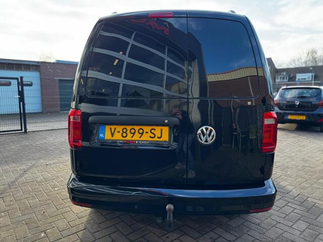 Volkswagen CADDY MAXI HIGHLINE L1H1 2.0 TDI 150PK BMT / AUTOMAAT! / NAVI / CRUISECONTROL / TREKHAAK / VOORRUITVERW. / NAP!