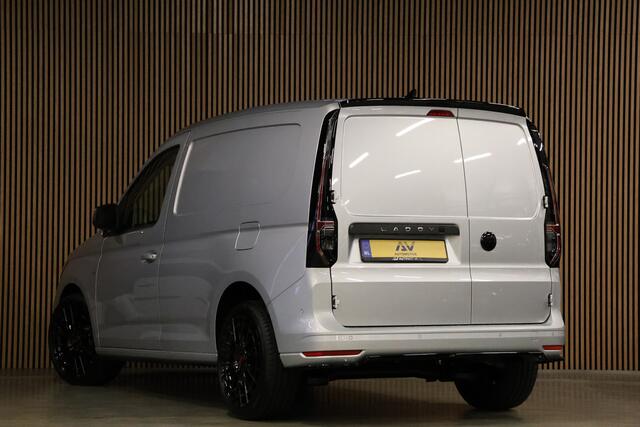 Volkswagen CADDY Cargo 2.0 TDI DSG R-Line | ACC | Side Assist | Lane Assist | Virtual Cockpit | Camera | CarPlay | Stoelverwarming | LED Koplampen | Sidebars | Spoilerkit | DAB | Fabrieksgarantie | Facelift model | BPM Vrij