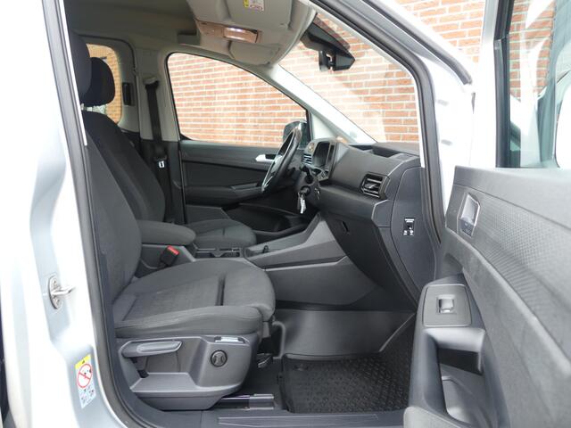 Volkswagen CADDY 1.5 TSI Life / LED / Carplay / Automaat