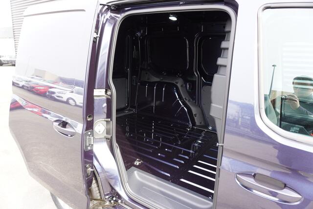 Volkswagen CADDY Cargo 122pk Automaat Style Apple Carplay Digitaal dashboard Navigatie ACC Cruise control 17" Velgen Parkeersensoren