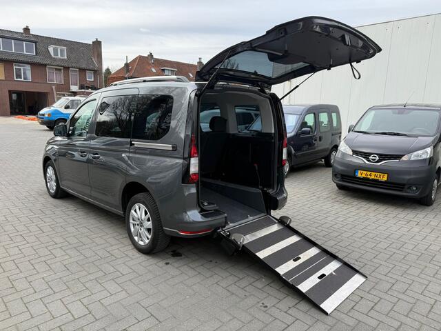 Volkswagen CADDY 1.5 TSI Rolstoelauto L1 Automaat 3+1 of 5+0 - Alle opties - Bodemverlaging - Rolstoelvervoer