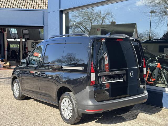 Volkswagen CADDY Cargo 2.0 TDI Trend | Slechts 27.000 KM | Zakelijk BPM Vrij | 2x Zijschuifdeur | Multimediascherm | Airco | 2-Zits | Boordcomputer | Kunststof Laadruimte Betimmering | Dakrails | Elektrisch Pakket |