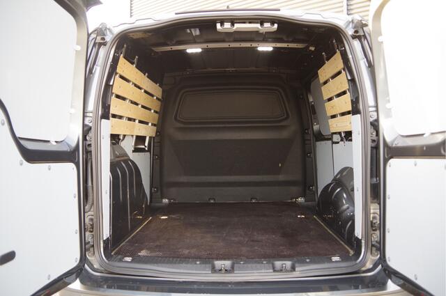 Volkswagen CADDY Cargo 2.0 TDI 122PK AUT. LED, TREKHAAK, DIGITAL COCKPIT, CAMERA, NAVI, CRUISE, AIRCO, PARKEERSENSOREN, NL AUTO, NAP