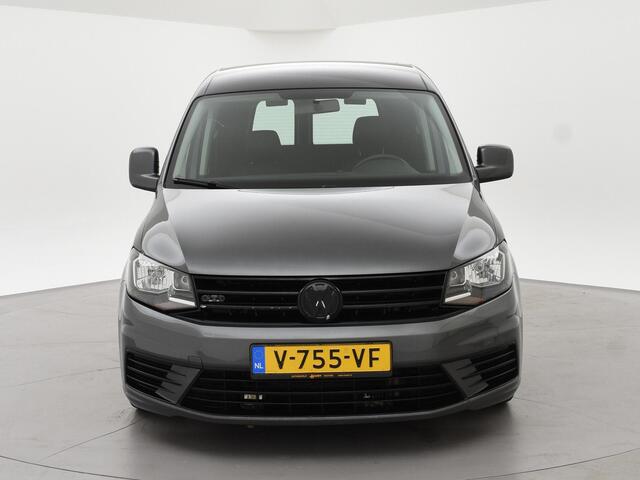 Volkswagen CADDY 2.0 TDI 180 PK + 18 INCH | VERLAAGD | BREMBO | APPLE CARPLAY | TREKHAAK | STOELVERWARMING