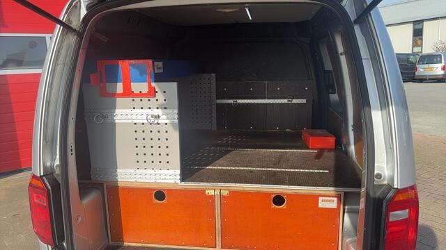 Volkswagen CADDY 2.0 TDI L1H1 BMT Highline MOOIE INBOUW / NAVI / AIRCO / PDC / BLUETOOTH / CRUISE / NL-AUTO