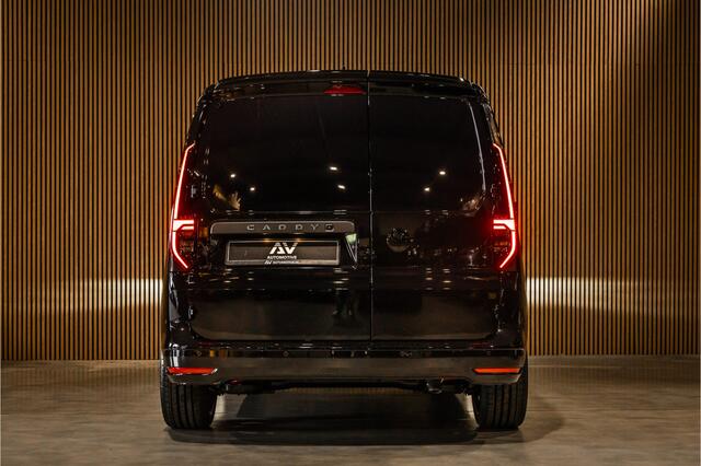 Volkswagen CADDY Cargo 2.0 TDI DSG R-Line | ACC | Side Assist | Lane Assist | Virtual Cockpit | Camera | CarPlay | Stoelverwarming | LED Koplampen | Sidebars | Spoilerkit | DAB | Fabrieksgarantie | Facelift model | BPM Vrij