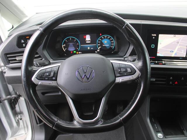 Volkswagen CADDY Cargo 2.0 TDI 1st Edition | Virtual cockpit | Camera | 17" LM | Airco | Navi | Cruise adapt. | Draadloze telefoonlader | Side bars | Carplay | LED | Incl. winterset |
